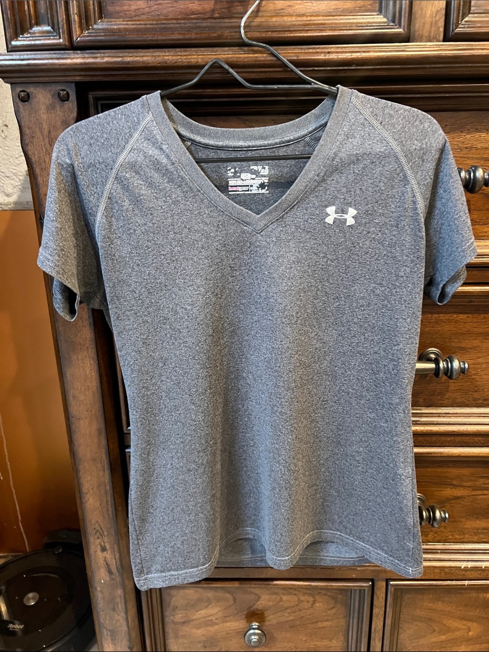 Under Armour Dark Heather Gray V-Neck Athletic Tee